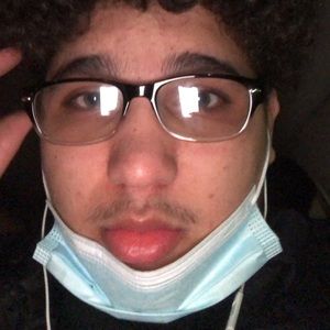 Meet your Posher, Cris